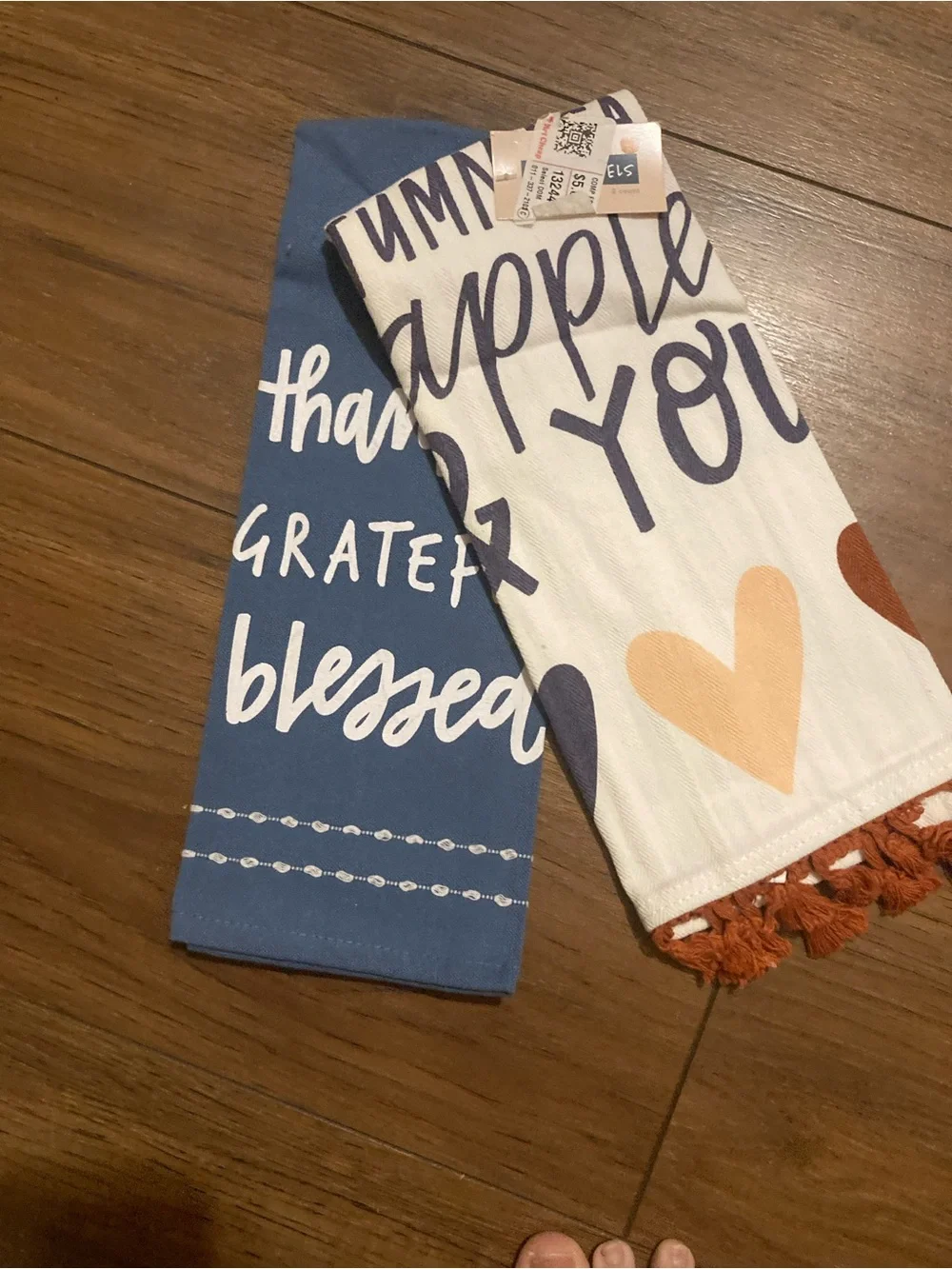 Target Bullseye Kitchen Towels - Set of 2 “Thankful Grateful Blessed” NWT